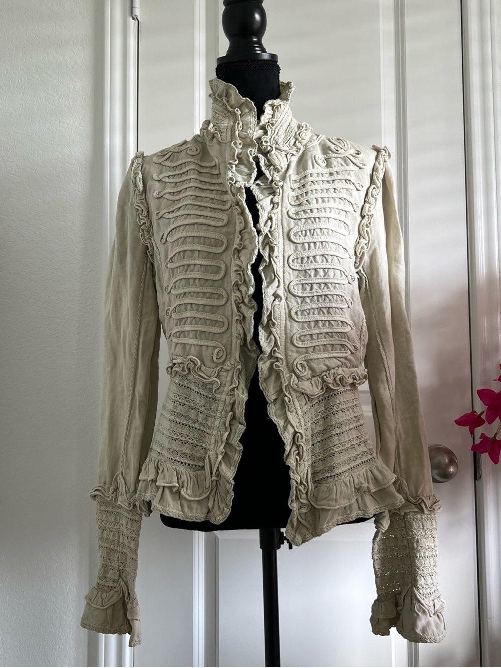 Closed Cream Ruffled Military-Style Jacket open front - Picture 2 of 10